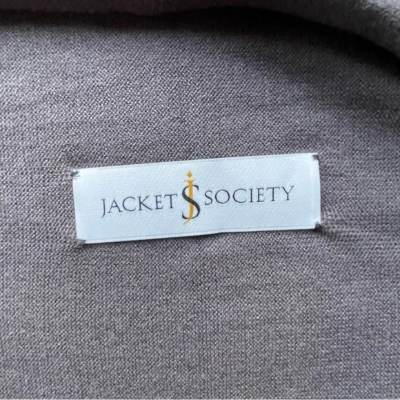 NWOT Jacket Society Lightweight Shrug Cardigan With Fringe - Picture 9 of 11